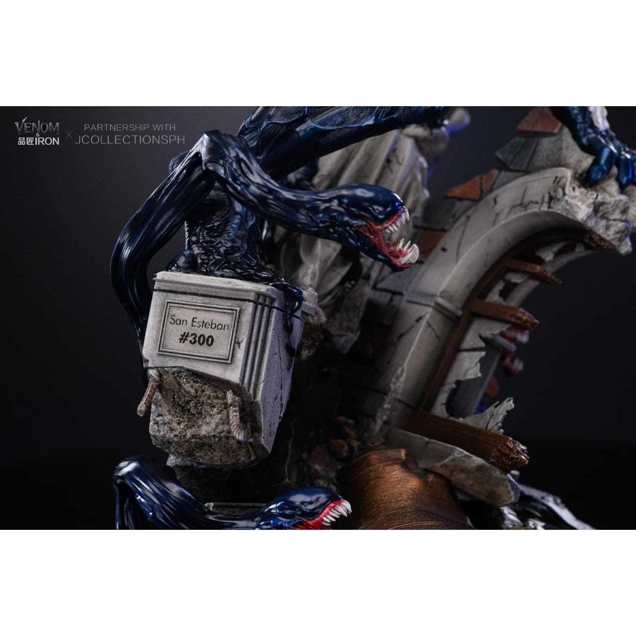 Pin Jiang Iron Studio - Venom [MQ059][2 Variants]