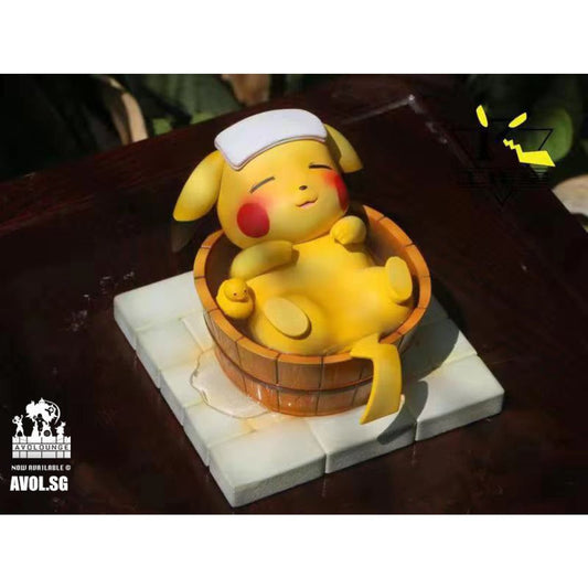 PK Studio - Pikachu in wooden Bathtub