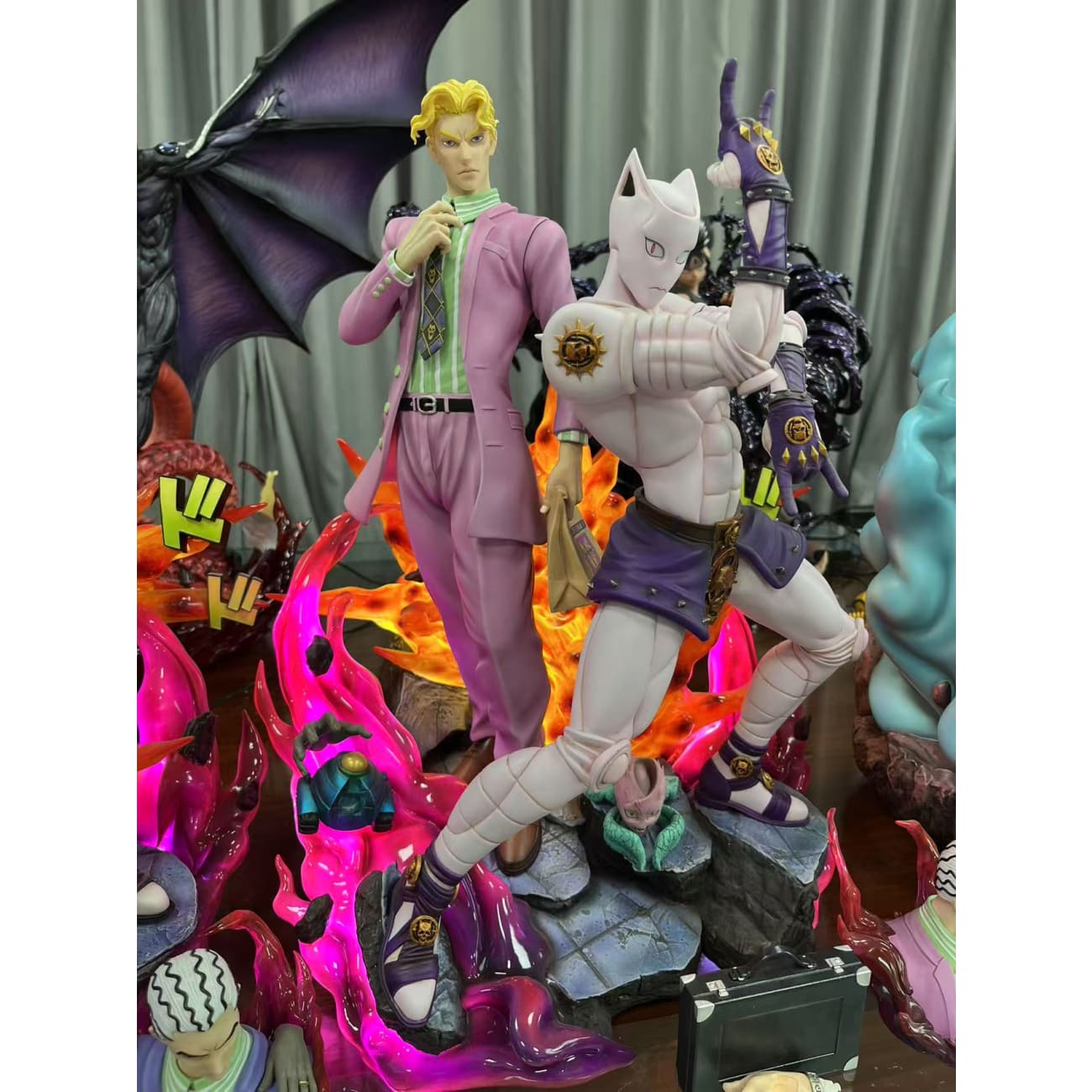 Player 1 Studio - Yoshikage Kira & Killer Quee [2 Variants]