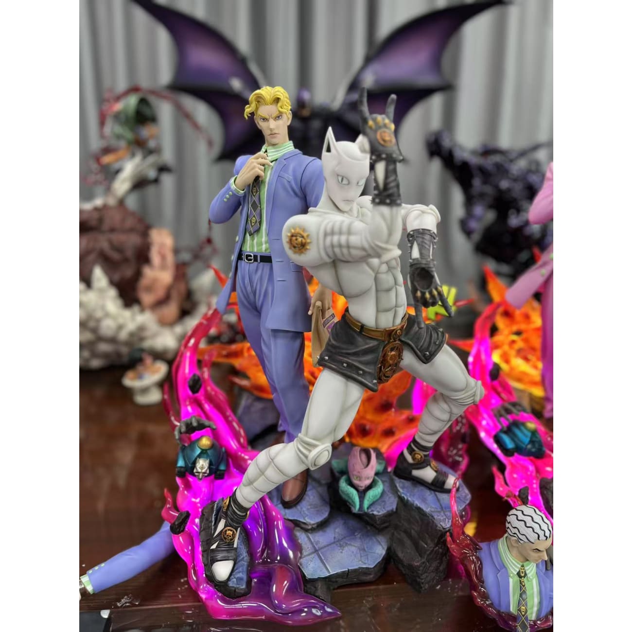 Player 1 Studio - Yoshikage Kira & Killer Quee [2 Variants]