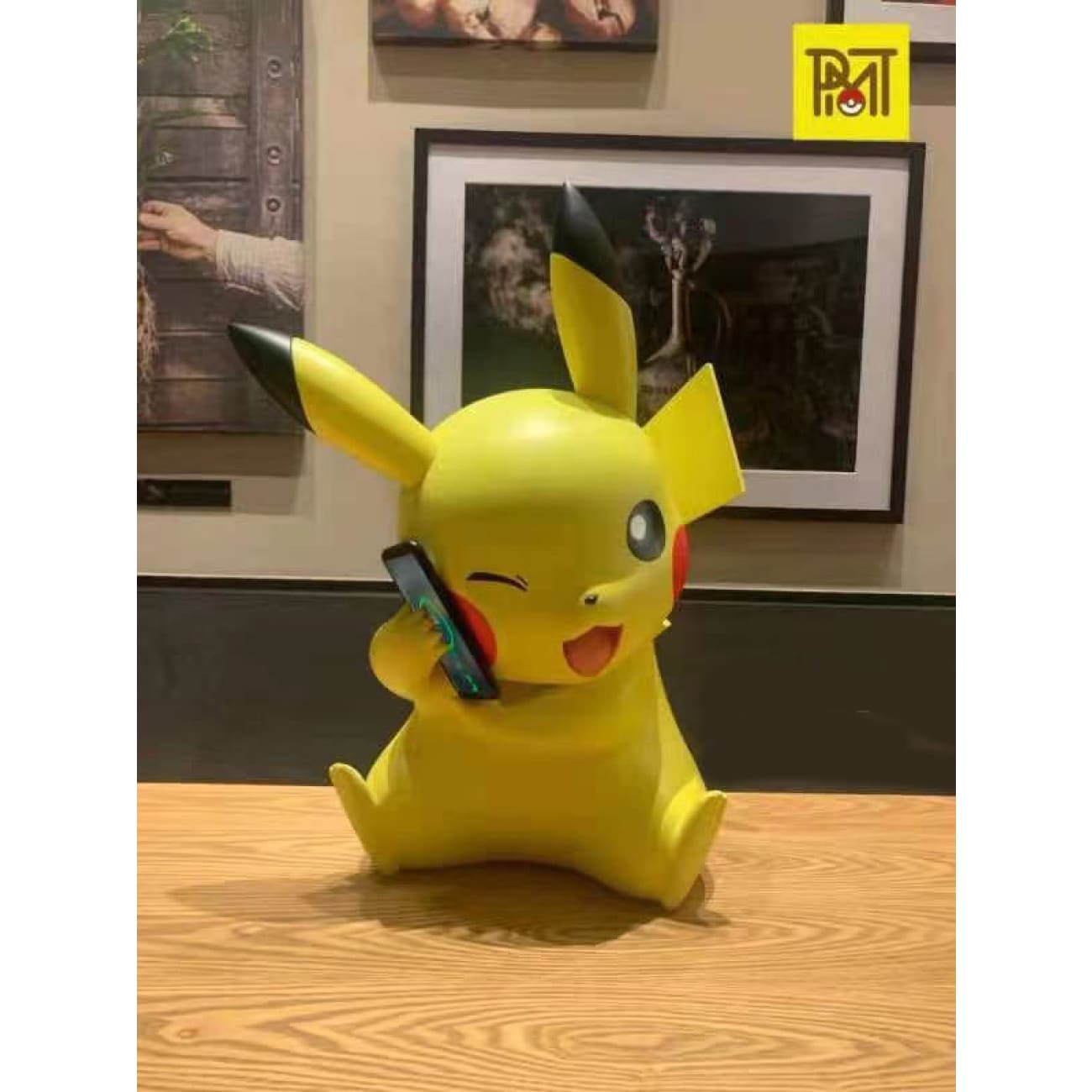 PMT Studio - Pikachu wireless phone charger [1/1 scale]