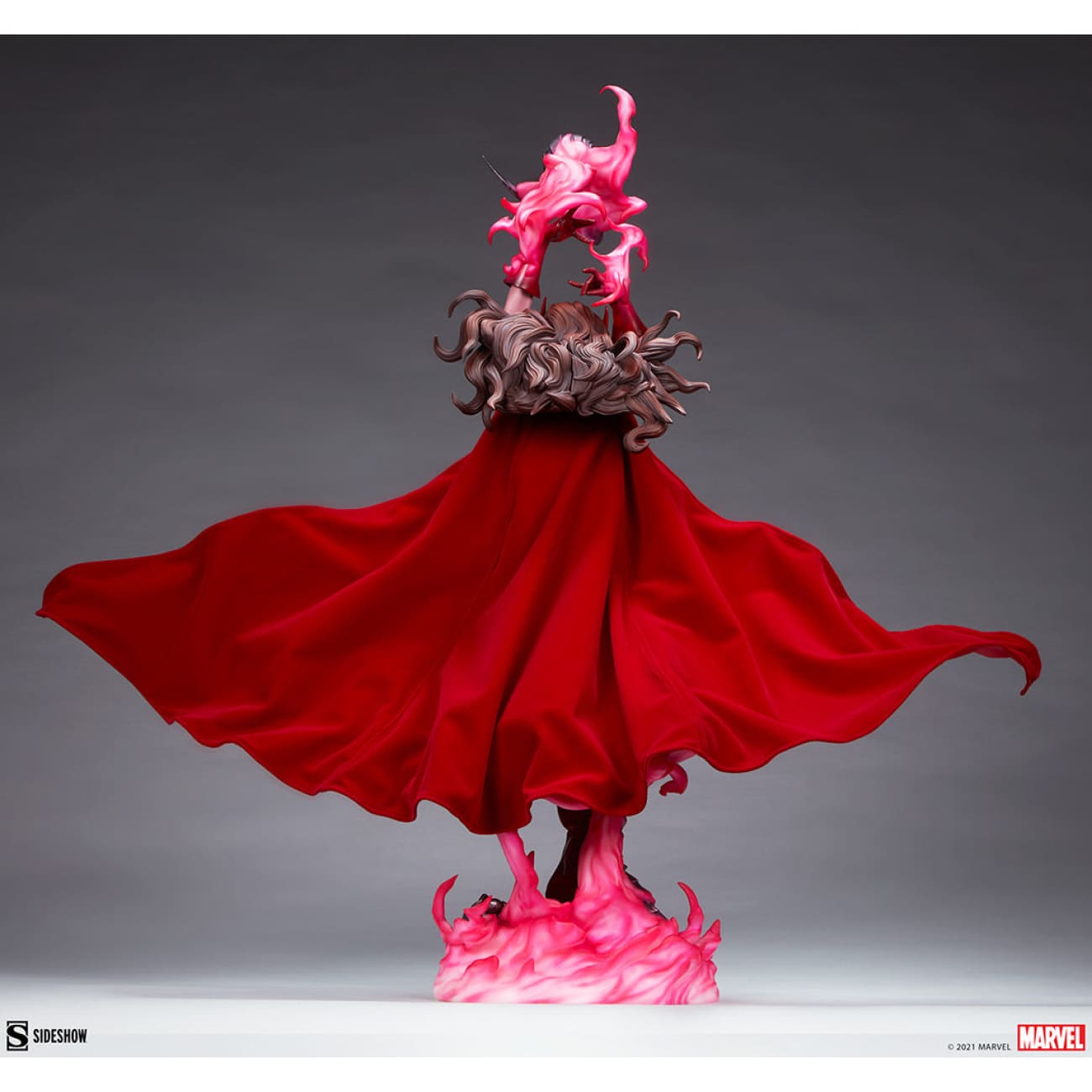 Premium Format™ Figure by Sideshow Collectibles - Scarlet Witch