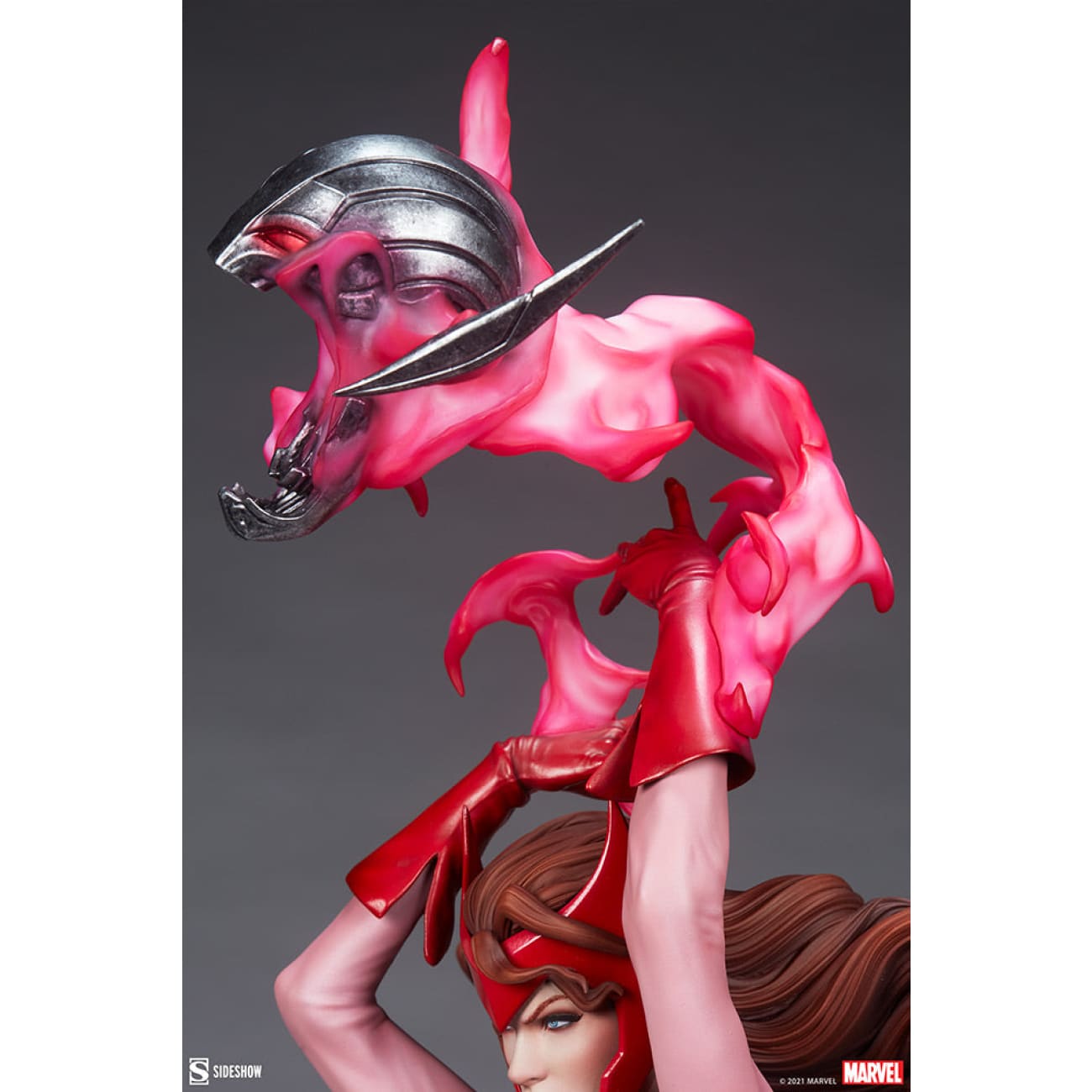 Premium Format™ Figure by Sideshow Collectibles - Scarlet Witch