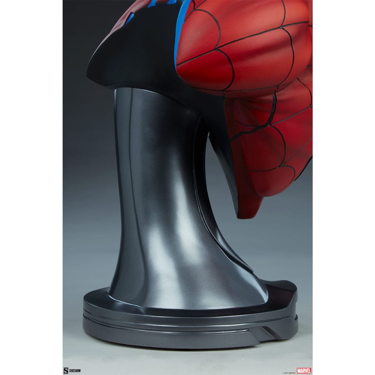  Premium Format™ Figure by Sideshow Collectibles - Spiderman Bust [1/1 scale]