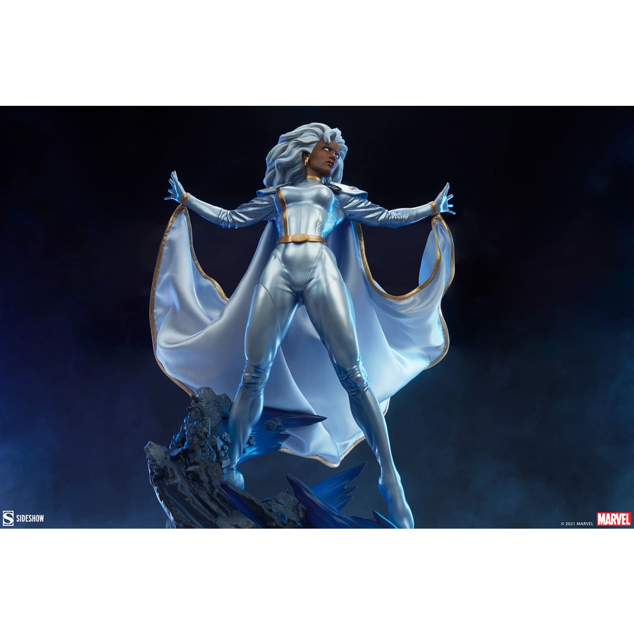 Premium Format™ Figure by Sideshow Collectibles - Storm