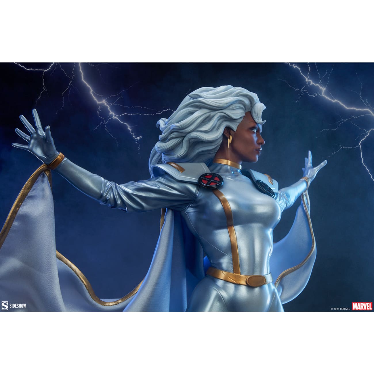 Premium Format™ Figure by Sideshow Collectibles - Storm
