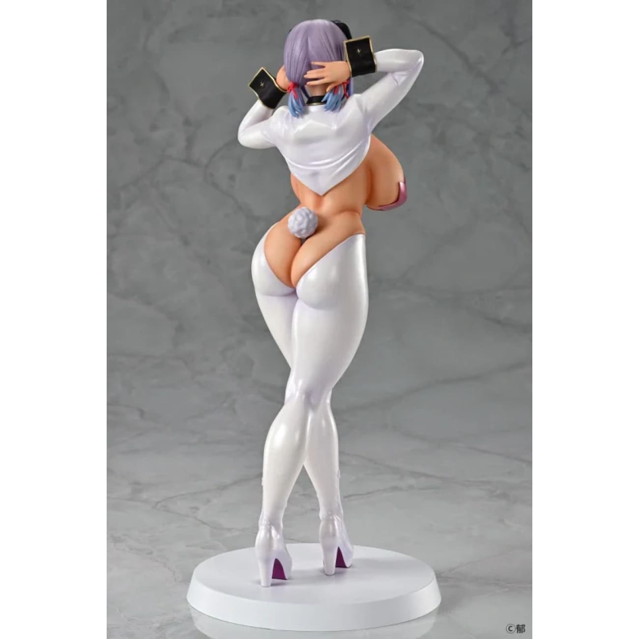 Q-Six Studio - Ami-chan Reverse Bunny Suntan ver.