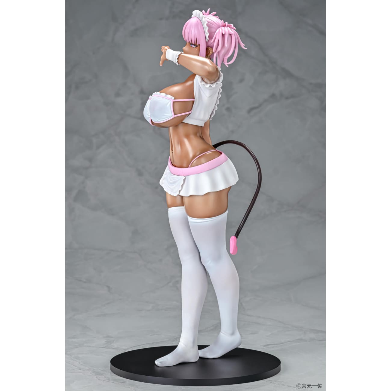 Q-Six Studio - Kuro Gal Maid Inma Cocoa [2 Variants]