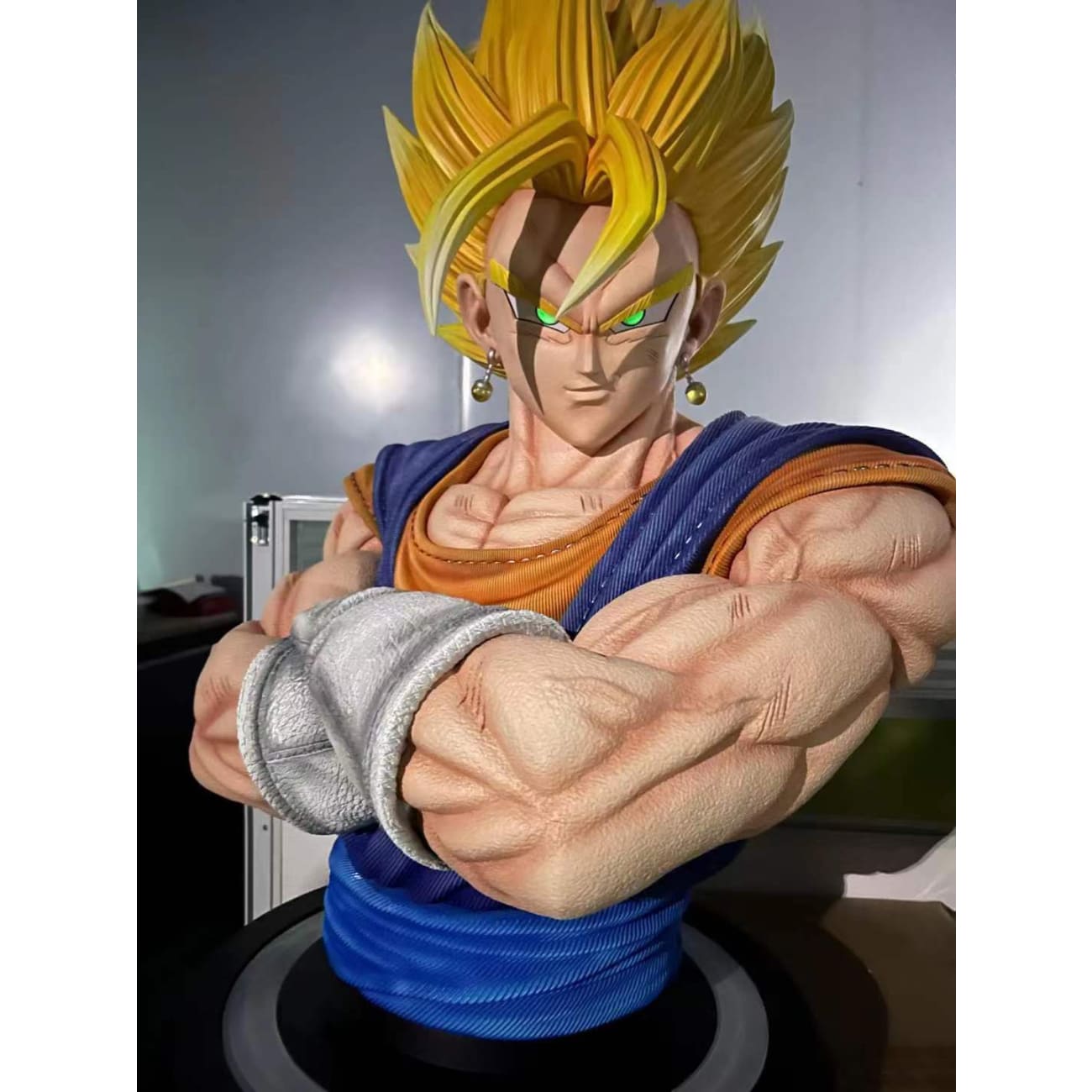 Qi Dian Studio - Gogeta Bust / Vegetto Bust 