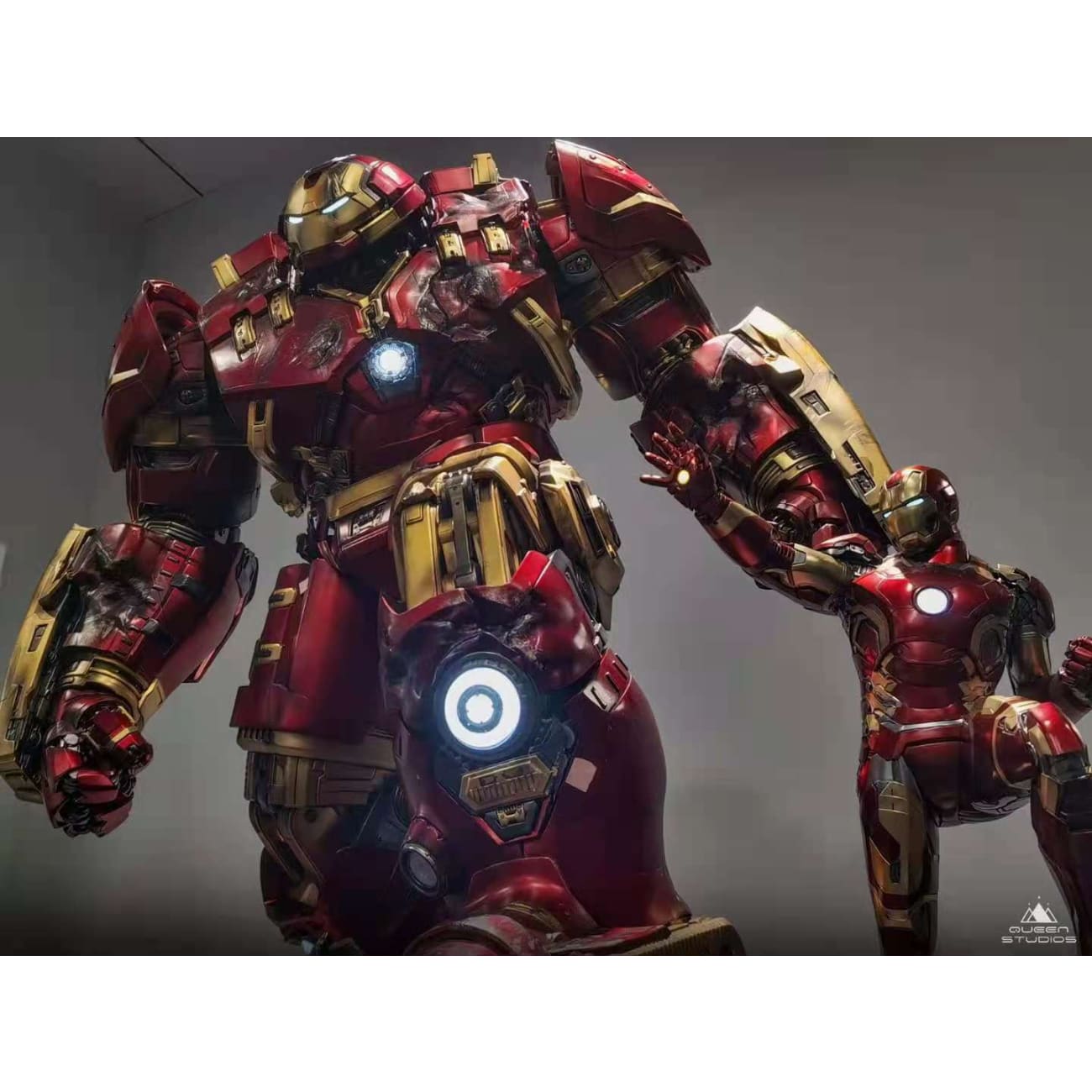 Queen Studios - Iron Man Mark 43 or Mark 44 [1/4 scale]