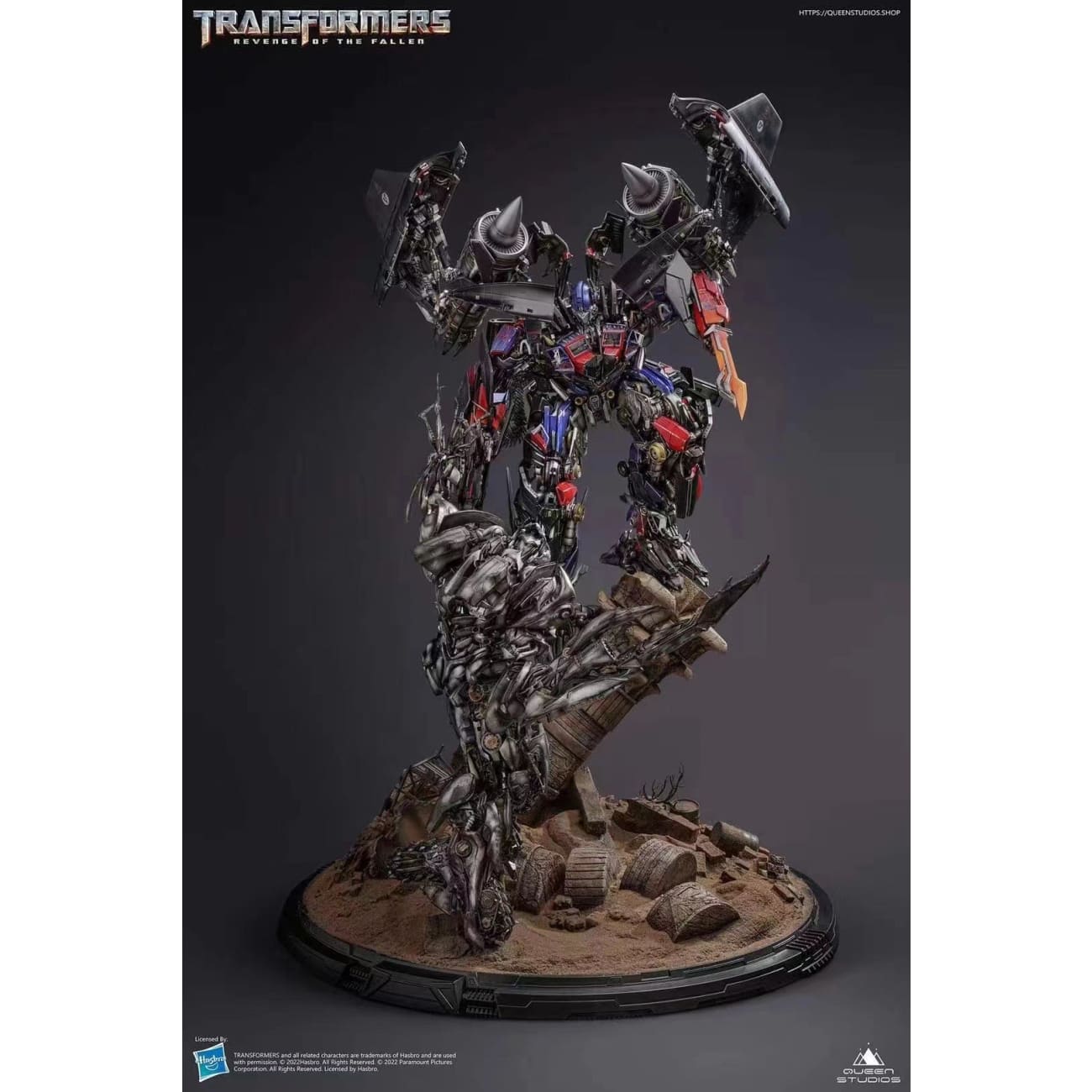 Queen Studios  - Optimus Prime vs Megatron 