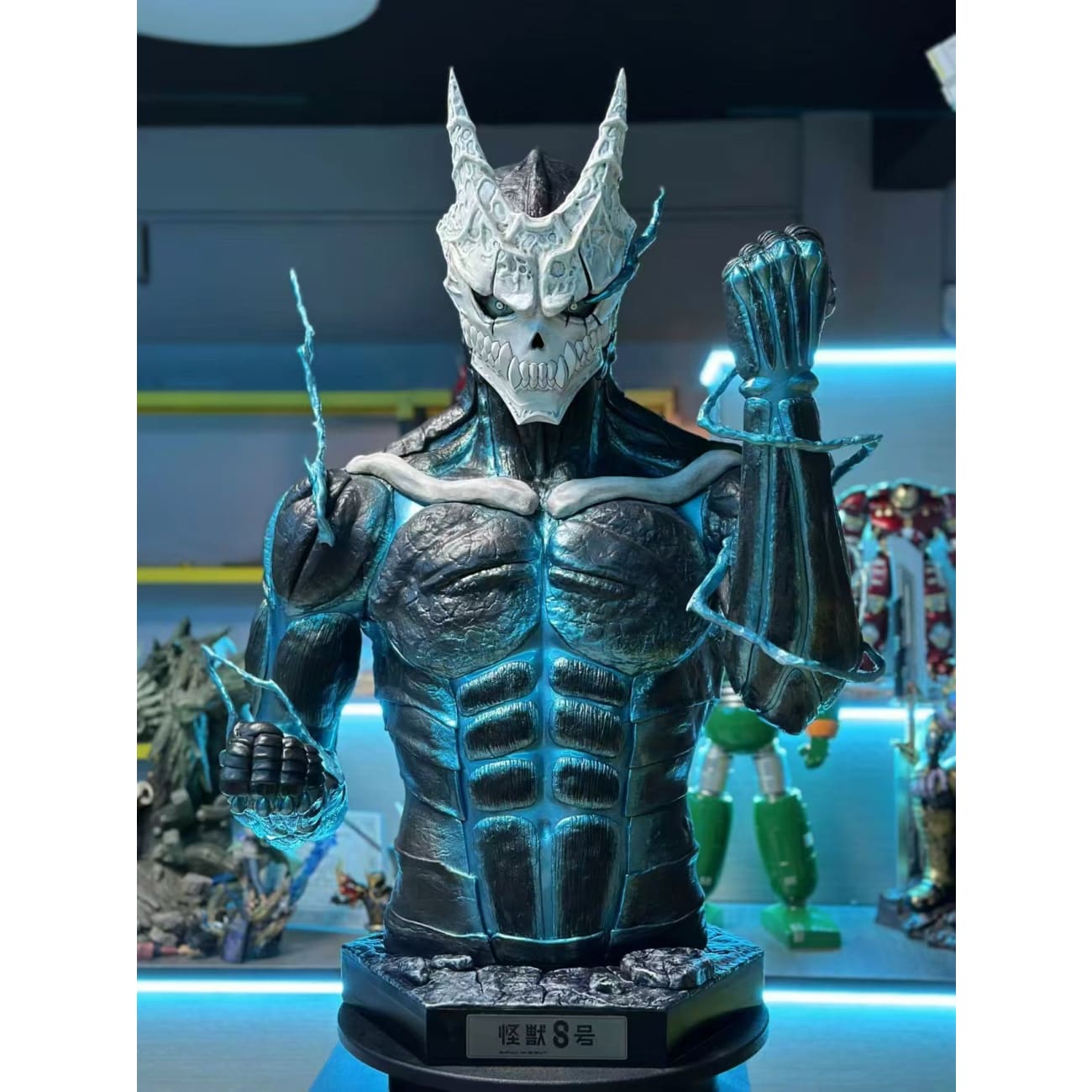QZ Studio - Kafka Hibino Kaiju Form Bust