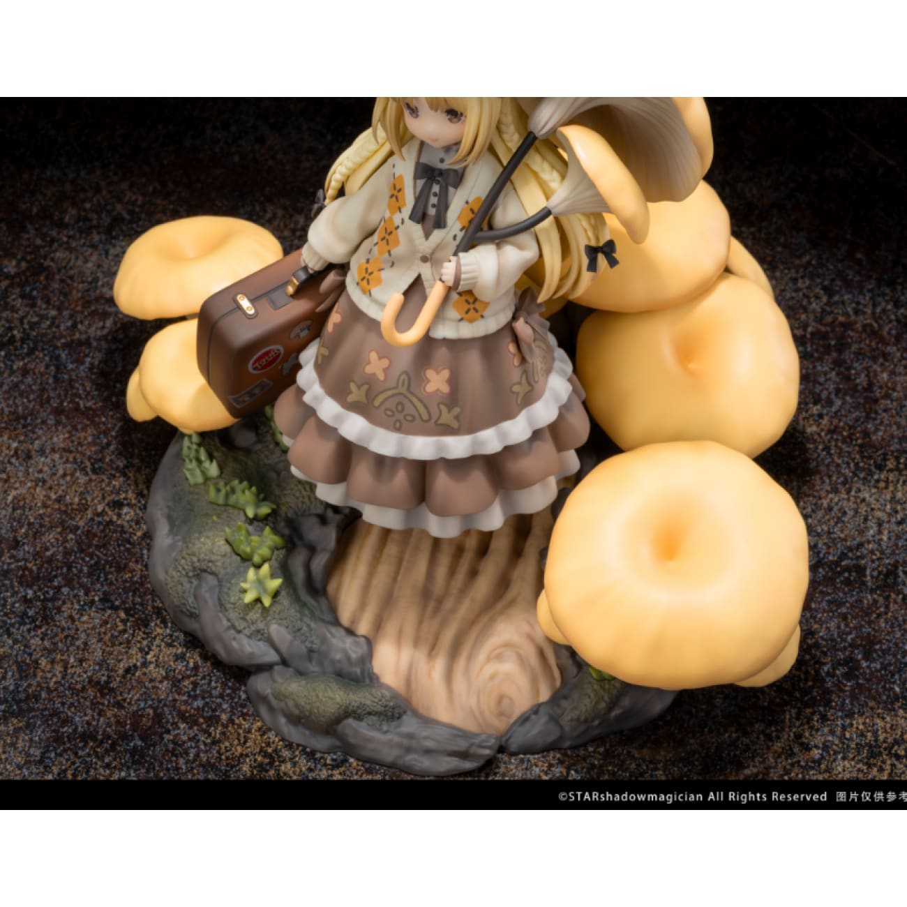 Reverse Studio x Merry GOODS - Pleurotus Citrinopileatus Mushroom Girls Ver.