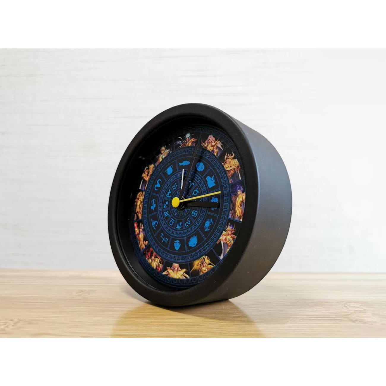 Saint Seiya Clock  [ characters / Fire symbol]