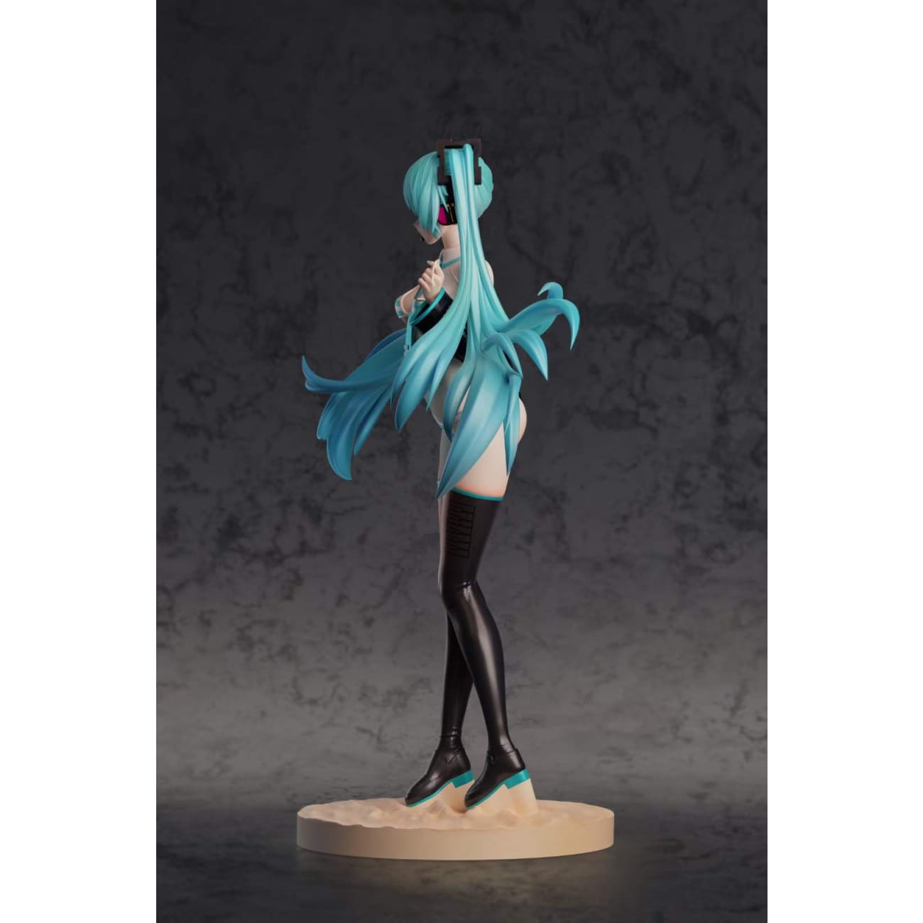 SC Studio - Hatsune Miku [2 Variants]