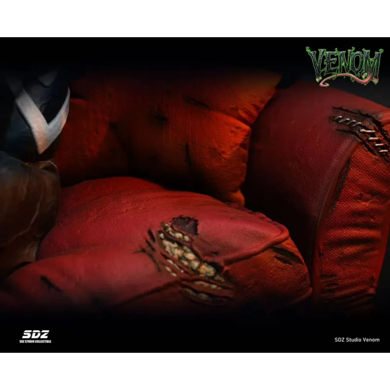 SDZ Studio - Venom on Throne [4 Variants]