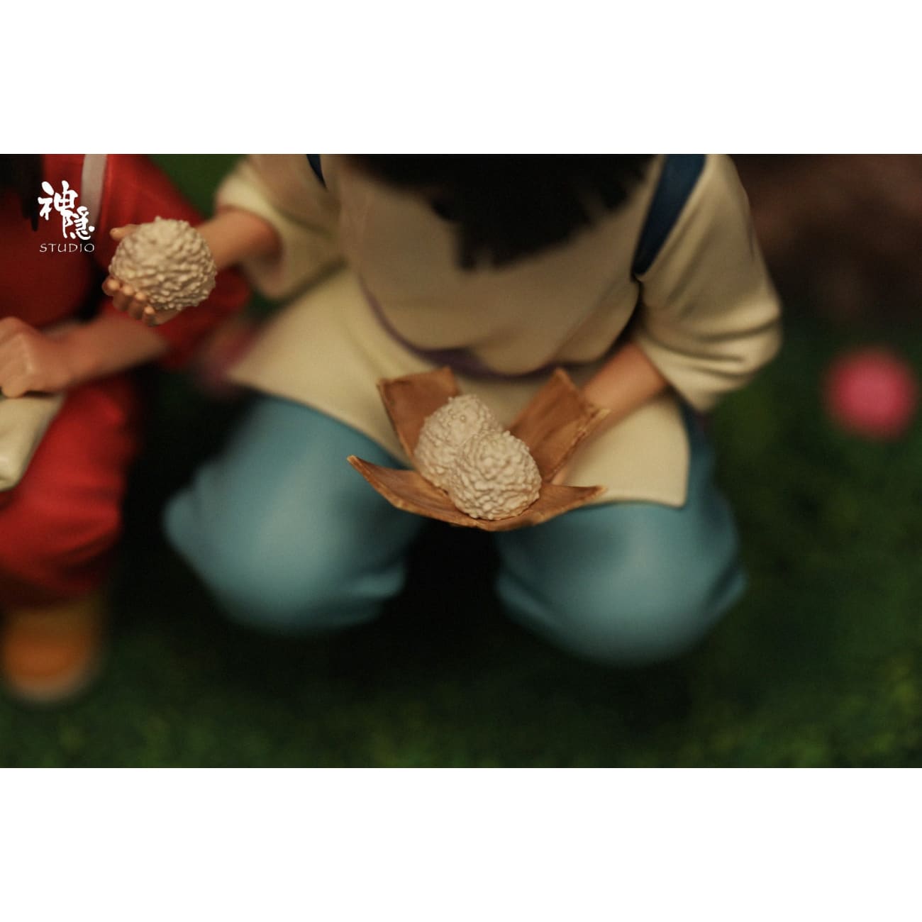 Shen Yin Studio - Chihiro Ogino & Haku with Onigiri