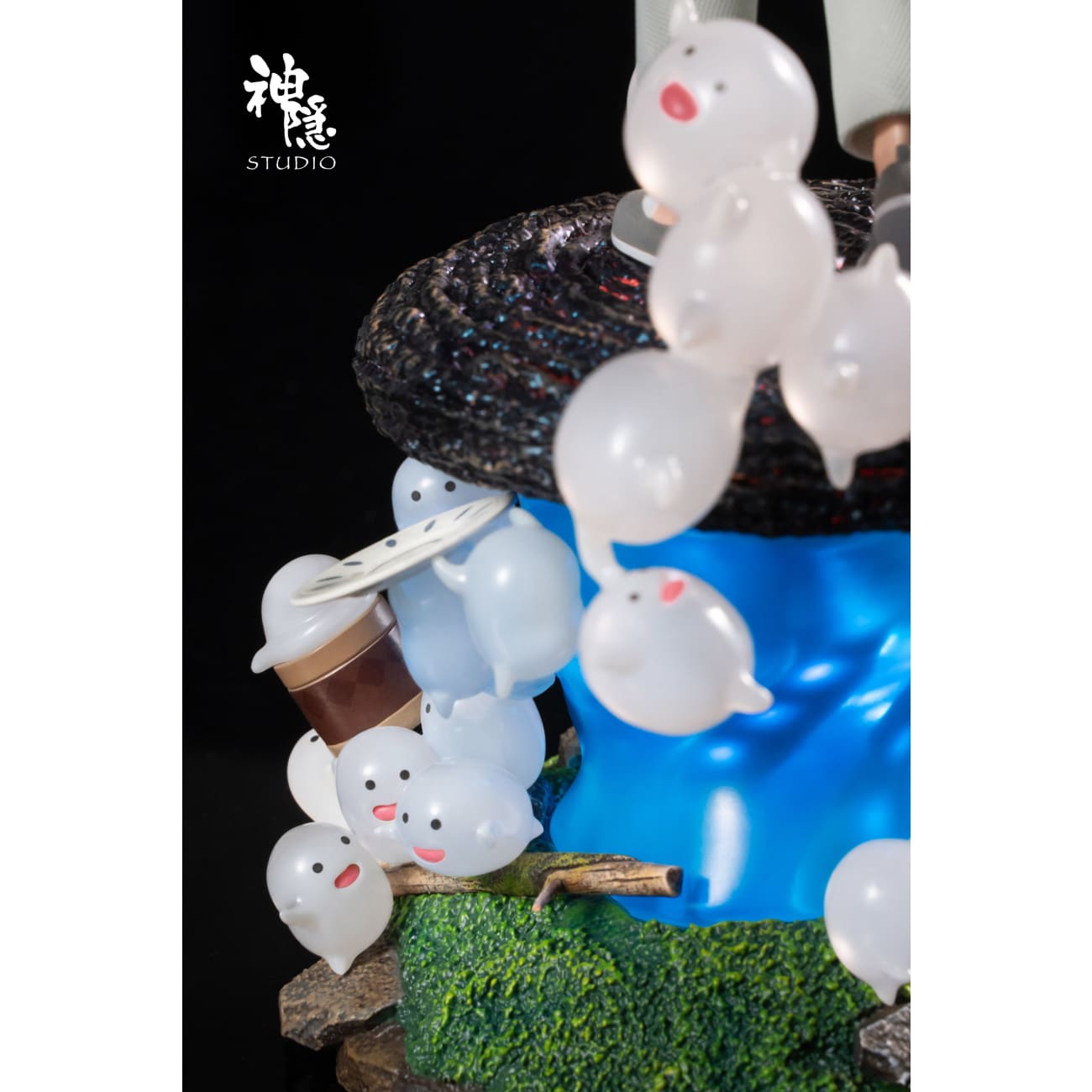 Shen Yin Studio - Otherworldly Reunions and Farewells