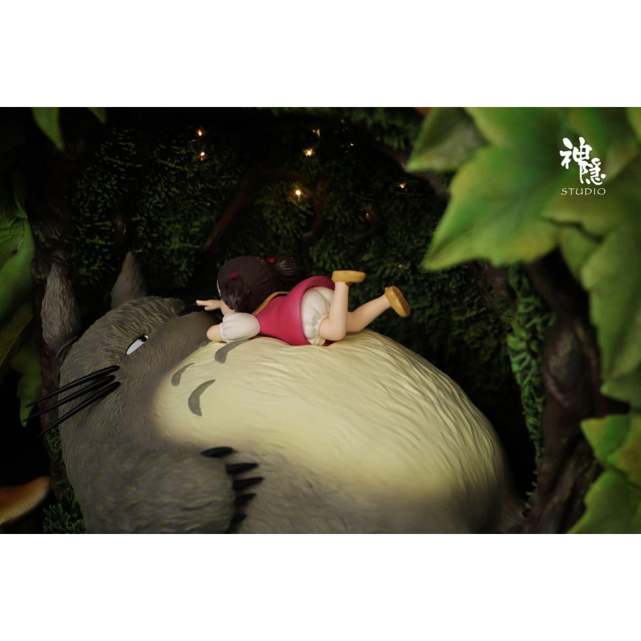 Shen Yin Studio - Resting in the Tree Hole