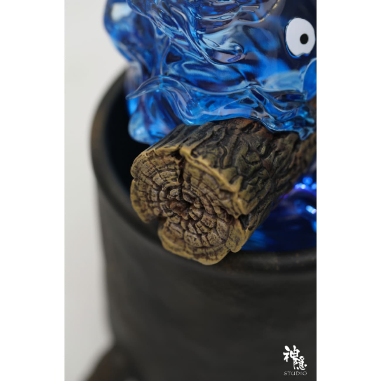 Shen Yin Studio - Special Color Fire in Heart Calcifer