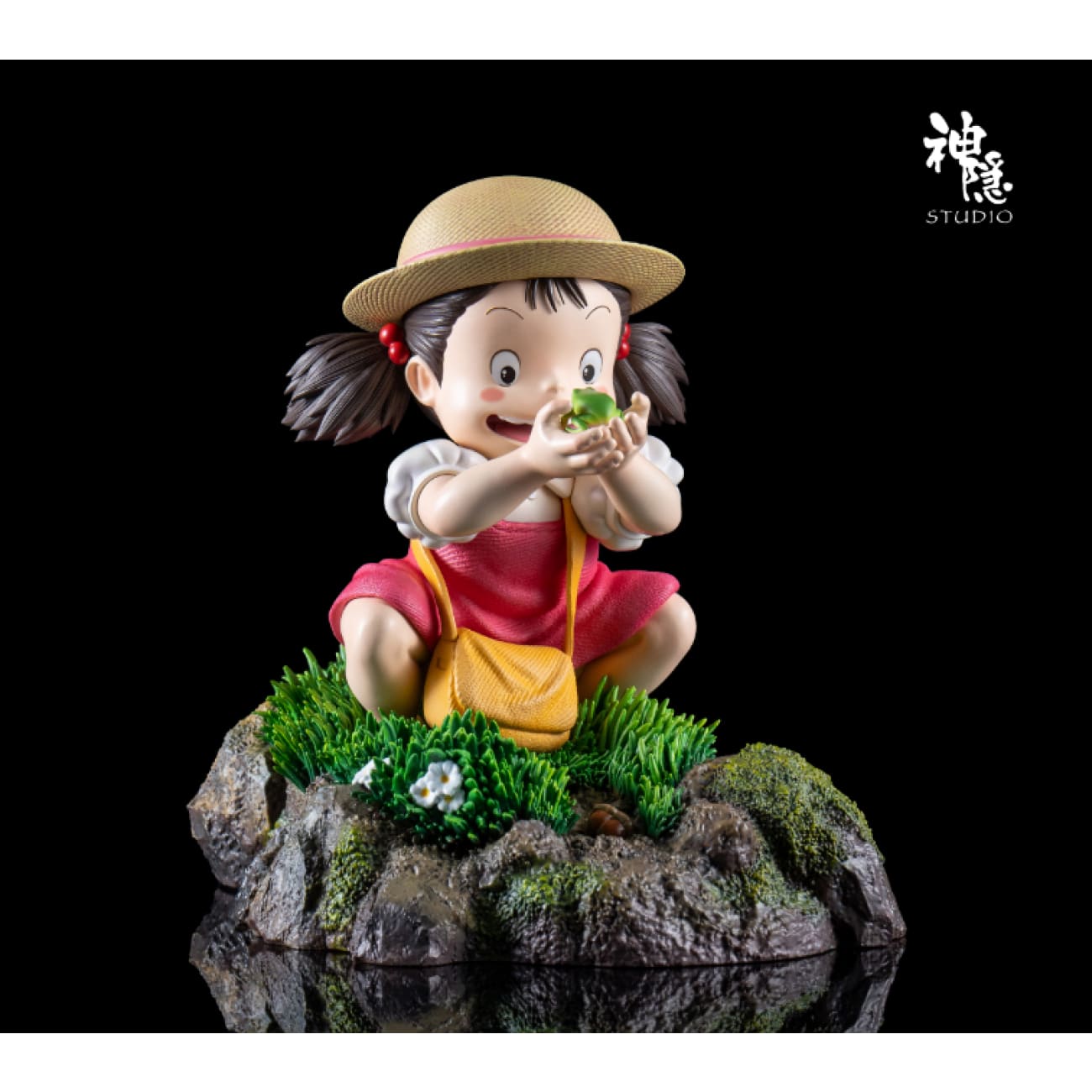 Shen Yin Studio - Squatting Mei Kusakabe