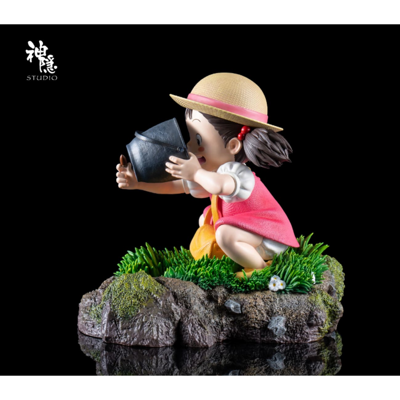 Shen Yin Studio - Squatting Mei Kusakabe