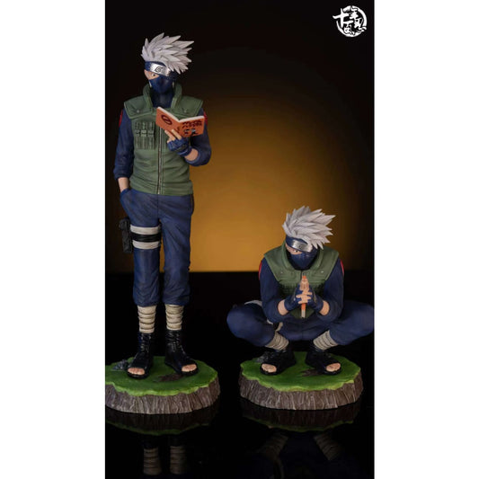 ShiNianBaiRen Studio - Reading Hatake Kakashi / Kancho Hatake Kakashi