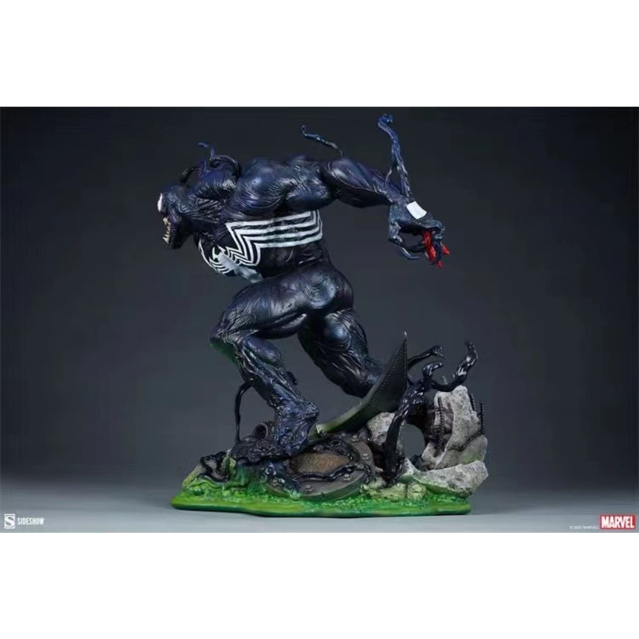 Sideshow Collectibles - Venom
