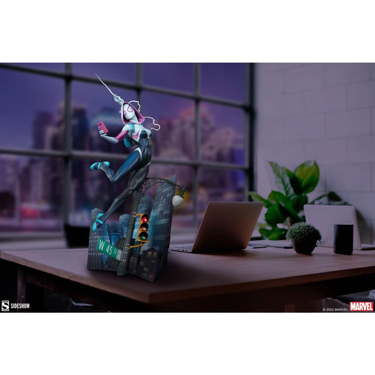 Sideshow - Spider-Gwen