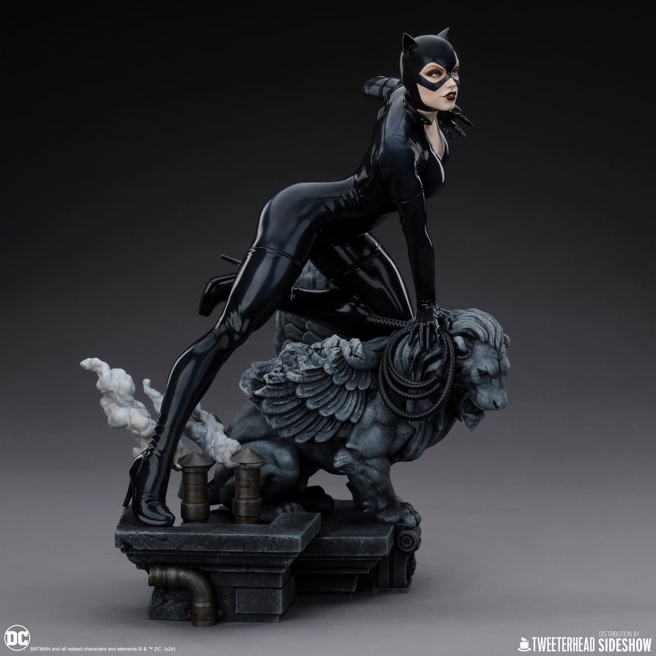 Sideshow x Tweeterhead - Catwoman [2 Variants]