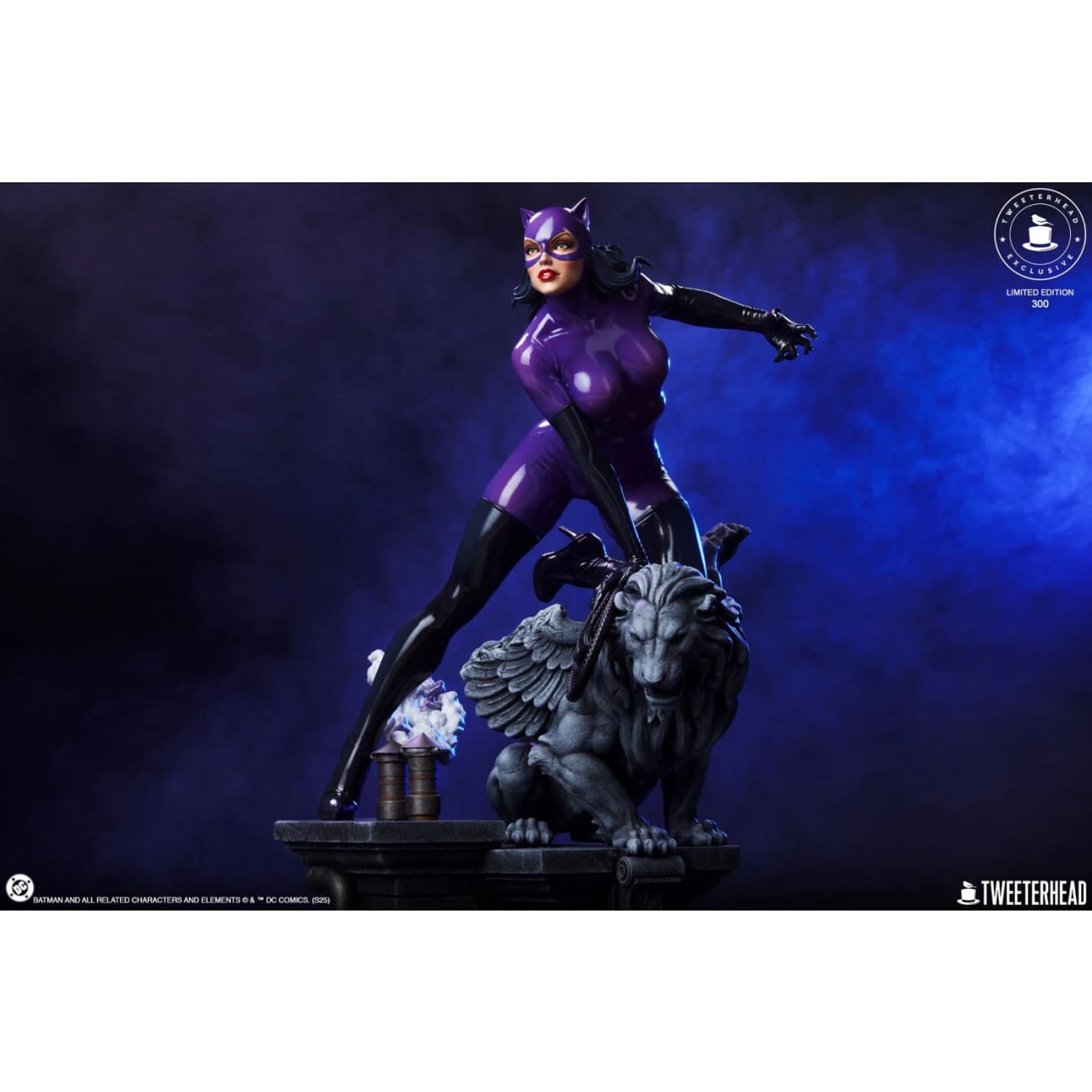 Sideshow x Tweeterhead - Catwoman Purple Edition
