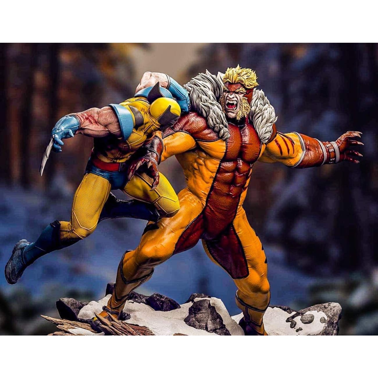 Wolverine vs Sabretooth Diorama [5 variants]