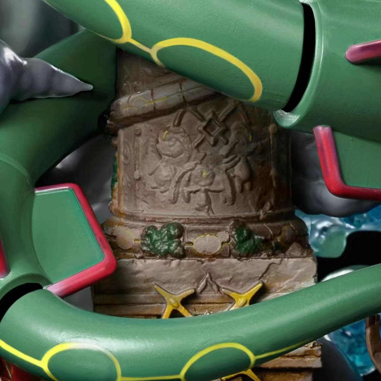  Sky Top Studio - Rayquaza