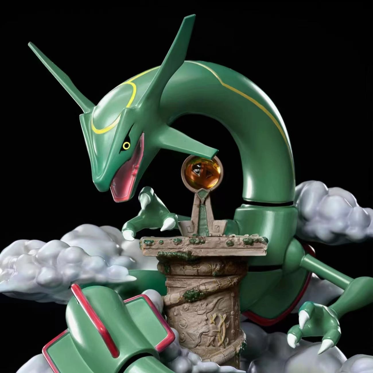  Sky Top Studio - Rayquaza
