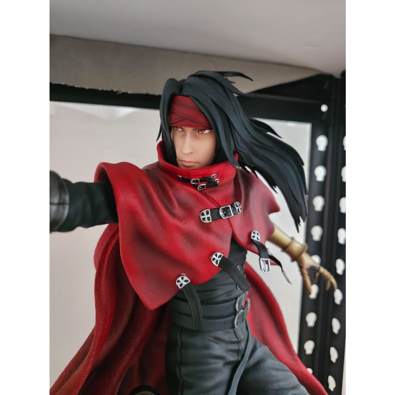 Solar Studio - Vincent Valentine - Vincent Valentine