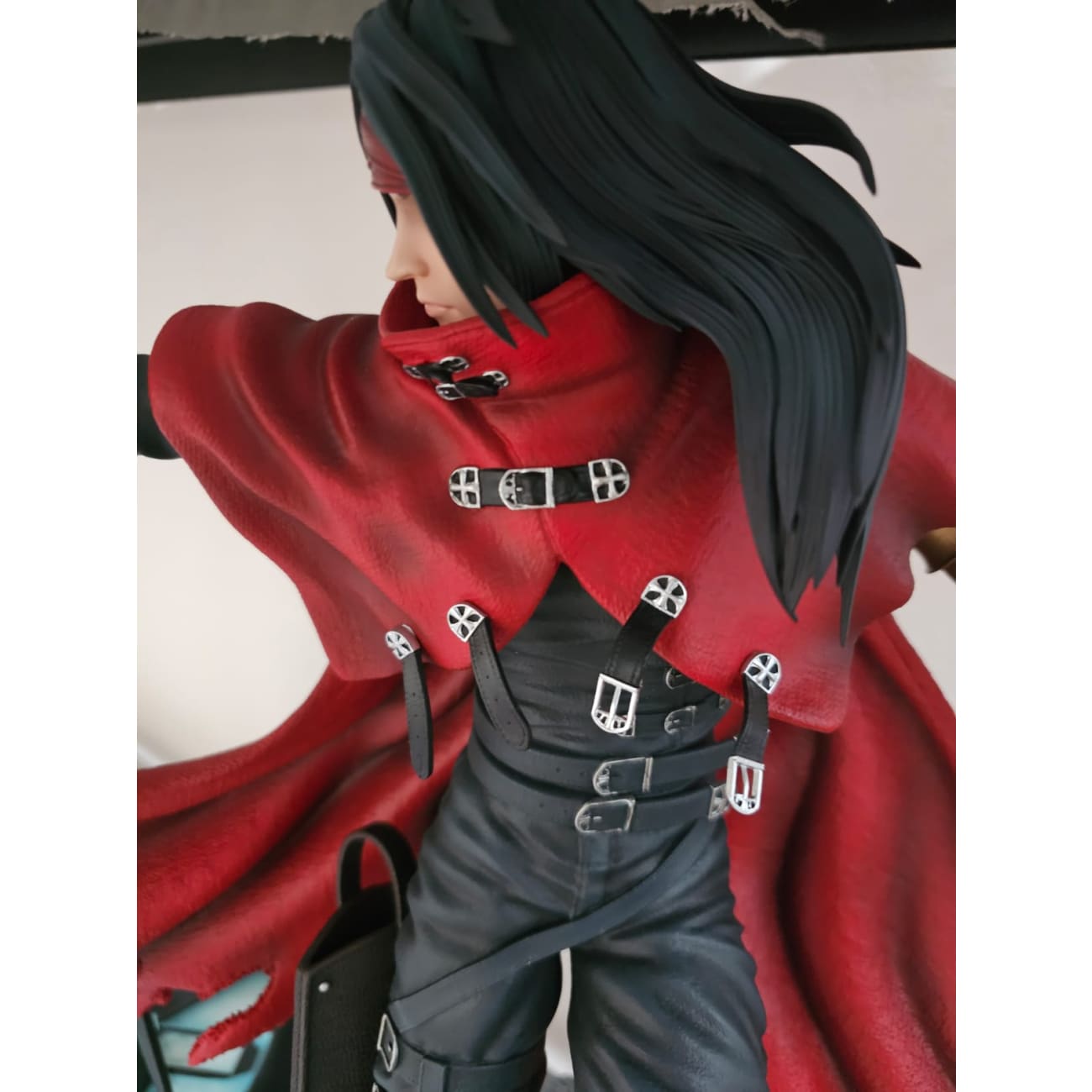 Solar Studio - Vincent Valentine - Vincent Valentine