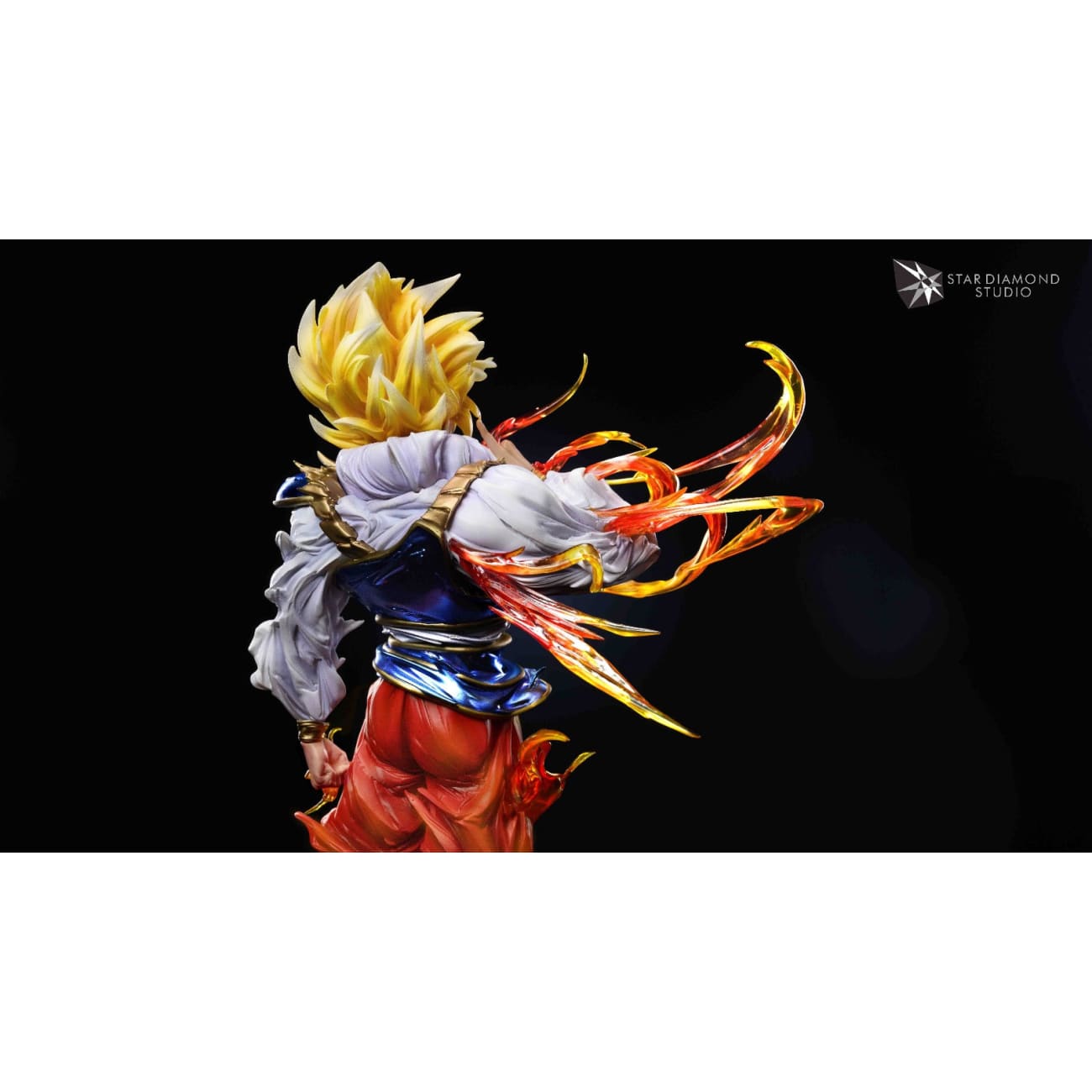 Star Diamond Studio - Super Saiyan Son Goku Space Suit Ver. [3 Variants]