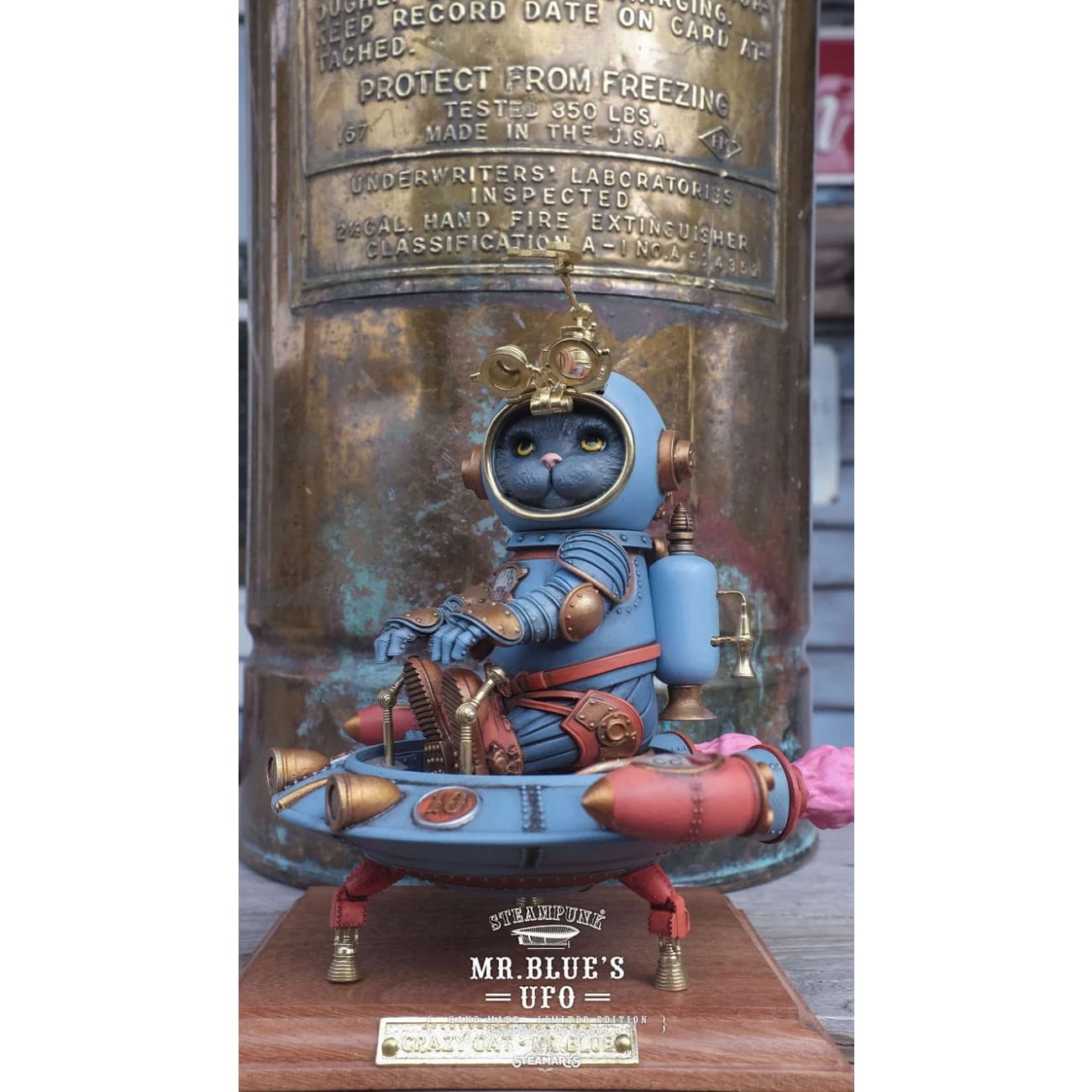 Steamarts - Mr Blue UFO [2 Variants]