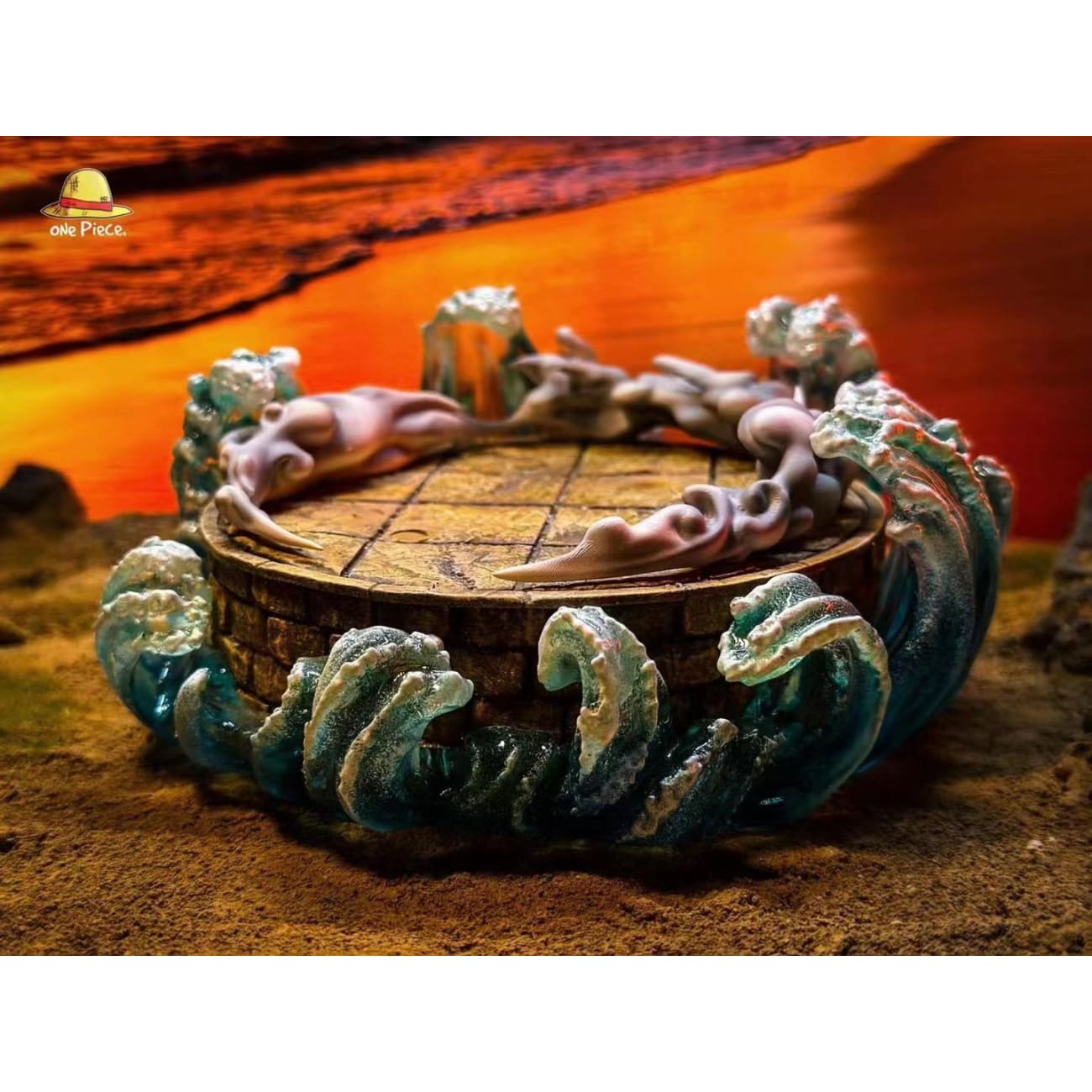 Straw Hat Studio - Bull Riding & Monkey D. Luffy