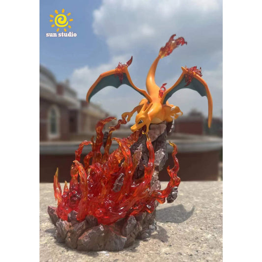 SUN  Studio - Charizard