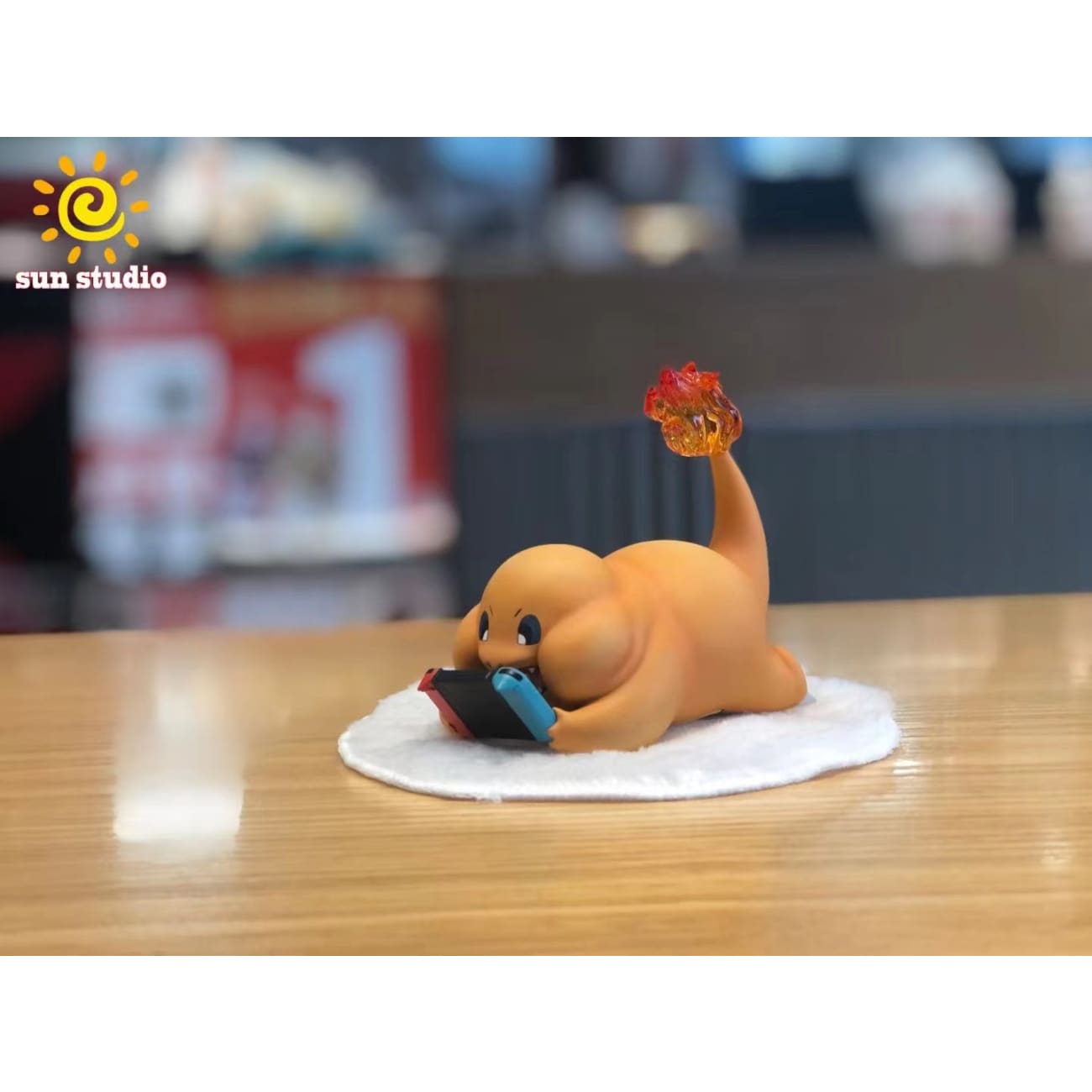 Sun Studio - Pikachu / Charmander / Squirtle / Bulbasaur [5 Variants] 