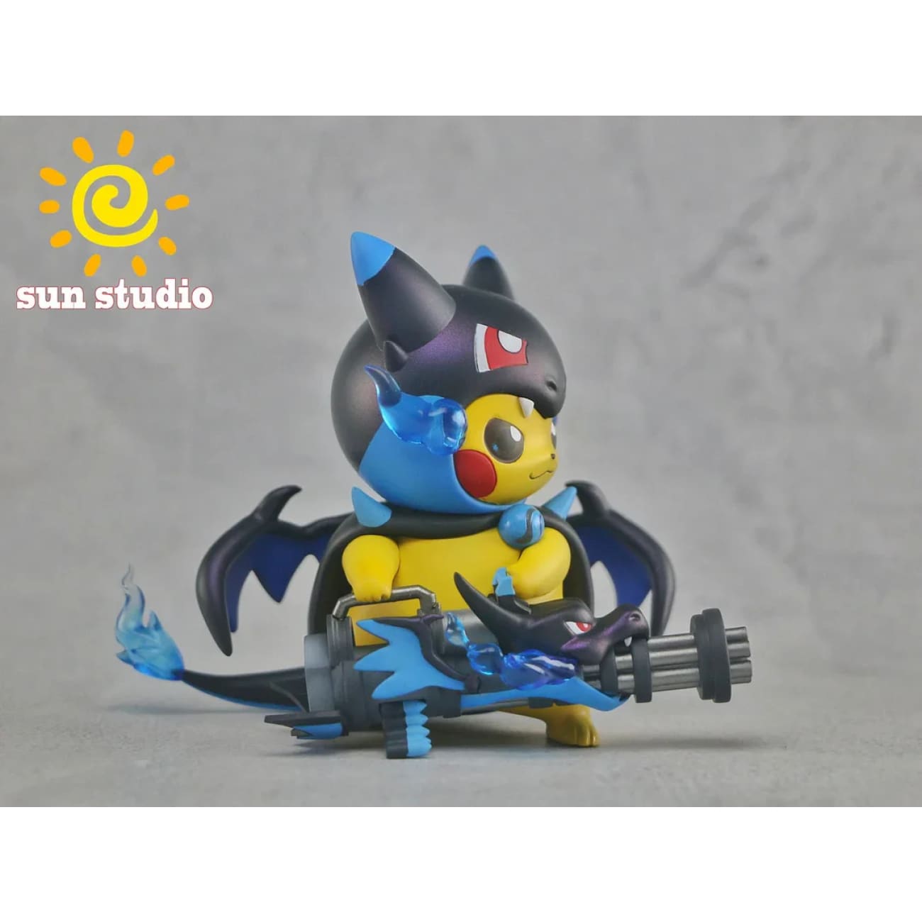 Sun Studio - Pikachu Cosplay Charizard X / Charizard Y