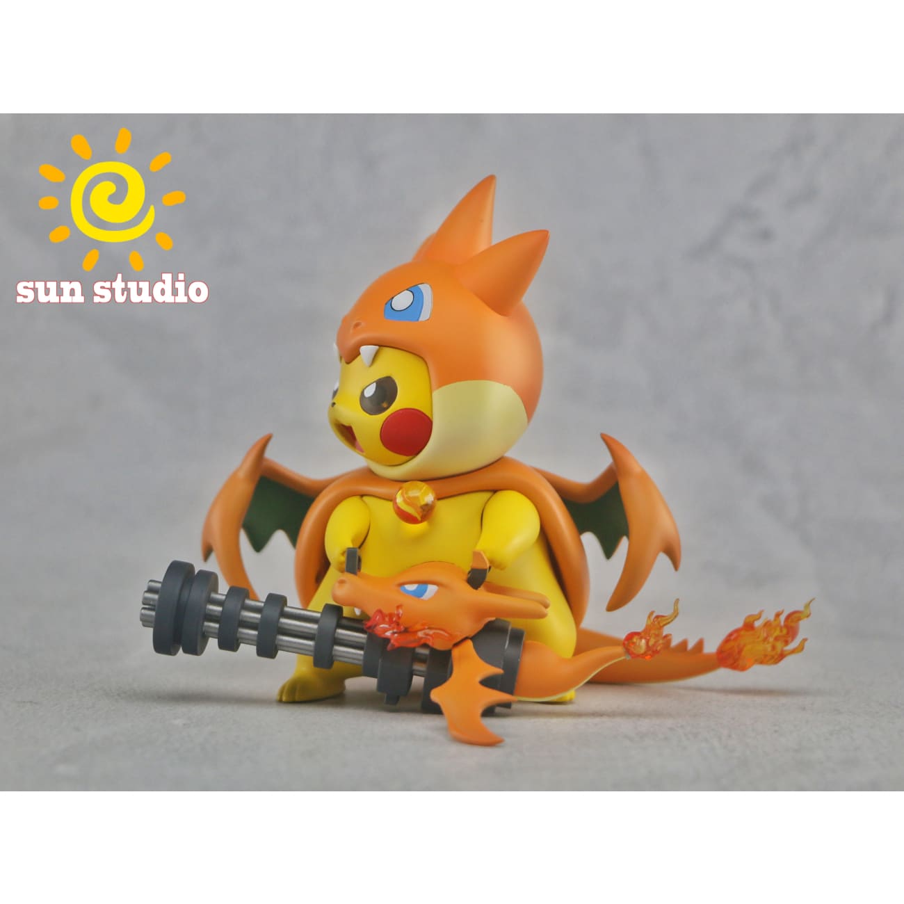 Sun Studio - Pikachu Cosplay Charizard X / Charizard Y