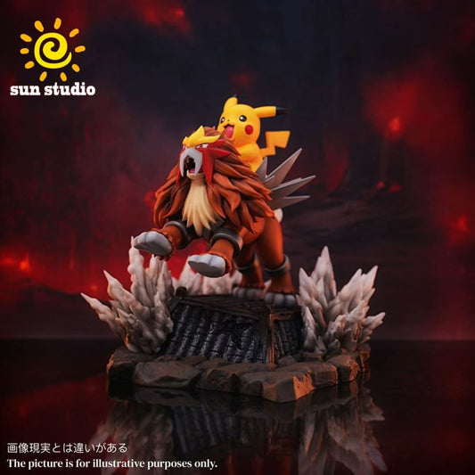 Sun Studio - Pikachu Riding Entei