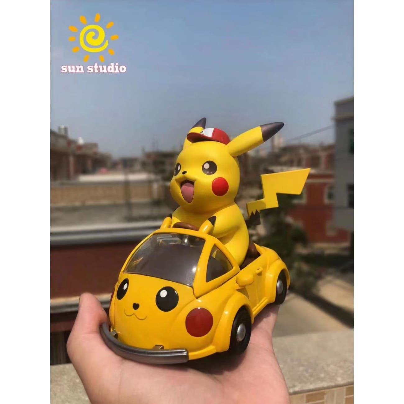 Sun Studio - Pikachu with Pikachu Car [Small Version / Big Version]