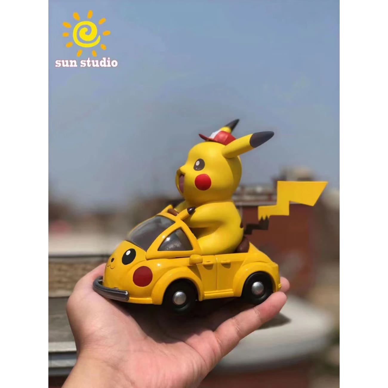 Sun Studio - Pikachu with Pikachu Car [Small Version / Big Version]