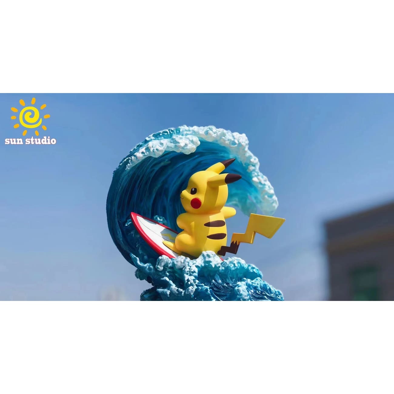 Sun Studio - Surfing Pikachu