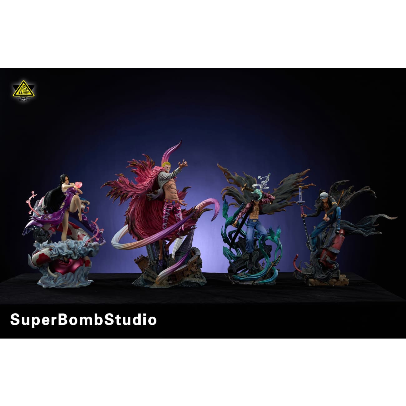 Super Bomb Studio - Donquixote Doflamingo [4 Variants]