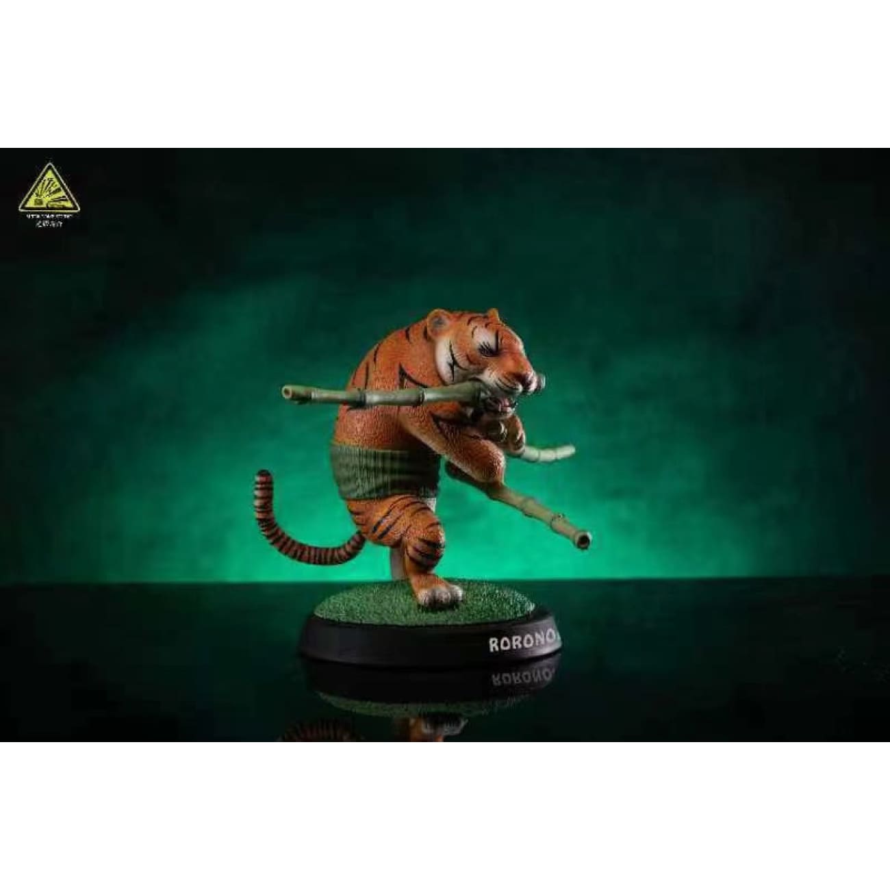 Super Bomb Studio - Tiger ver. Roronoa Zoro [Yellow Color/ White Color]