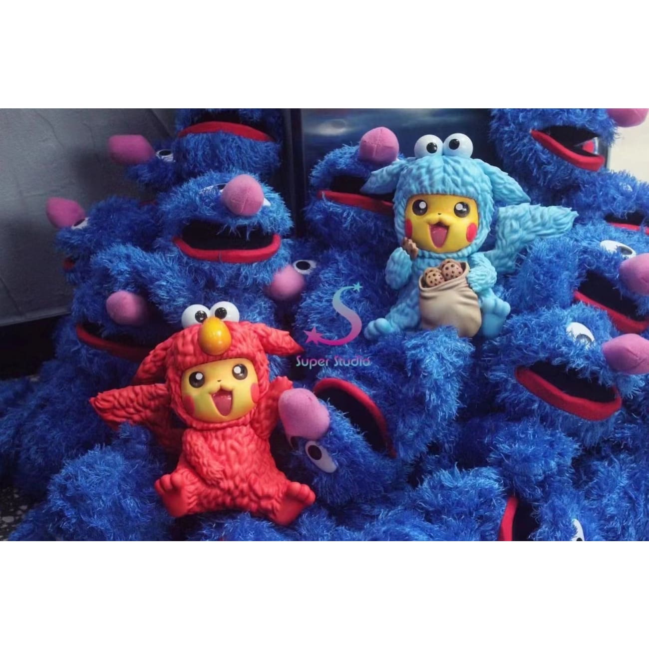 Super Studio - Pikachu Cosplay Elmo / Pikachu Cosplay Cookie Monster [4 variants]